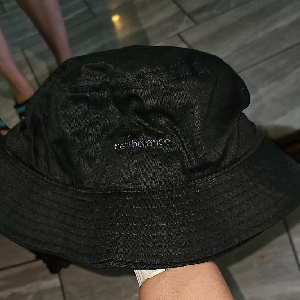 New Balance Classic Black Bucket Hat